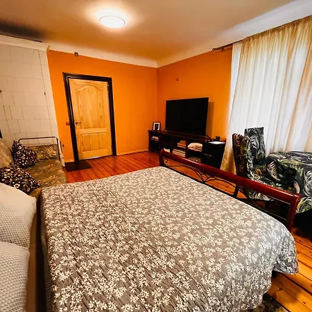 With Sauna & Hot Tub Apartment *
