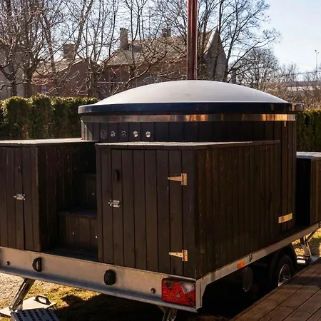 Unique Mailo House &